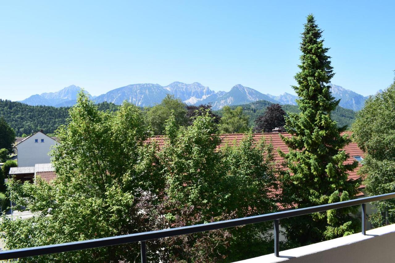 Rebekka'S Apartment ฟุสเซ่น ภายนอก รูปภาพ